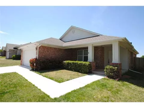 1900 E View Dr, Norman, OK 73071 photo 1