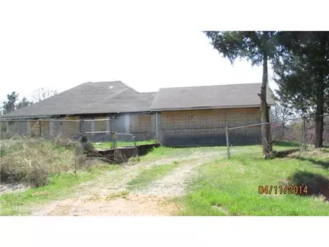 Undisclosed, Mcloud, OK 74851 photo 1