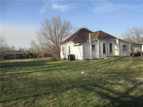 1609 E Perkins Ave, Guthrie, OK 73044 photo 17
