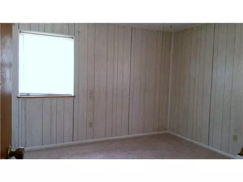 405 SW 5th St, Tuttle, OK 73089 photo 6
