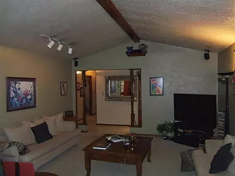3926 Pine Tree Cir, Norman, OK 73072 photo 3