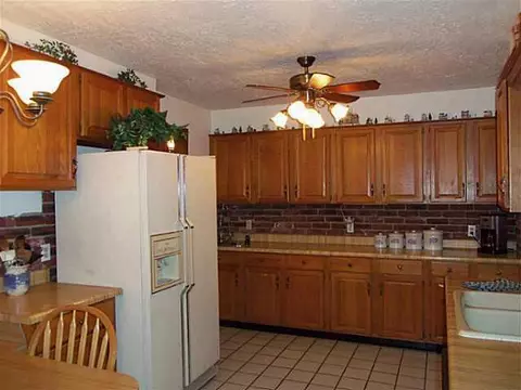3926 Pine Tree Cir, Norman, OK 73072 photo 6