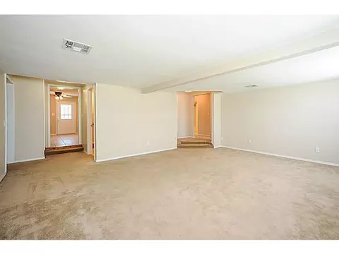 3901 E 32nd St, Edmond, OK 73013 photo 9