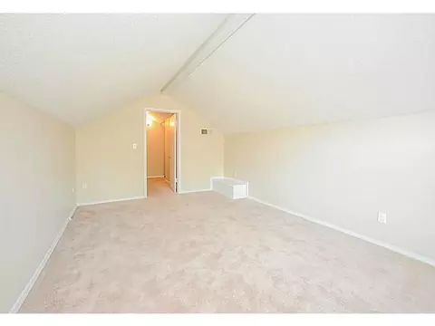 3901 E 32nd St, Edmond, OK 73013 photo 10