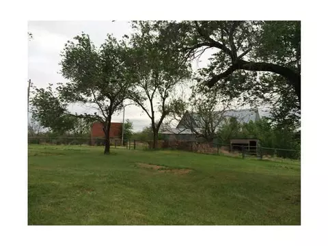 3915 S Davis Rd, Guthrie, OK 73044 photo 3