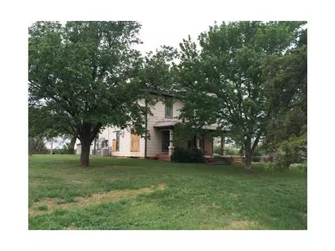 3915 S Davis Rd, Guthrie, OK 73044 photo 1