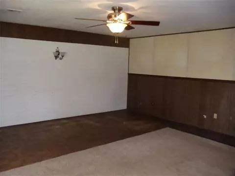 5000 S Sunset Ter, Spencer, OK 73084 photo 5