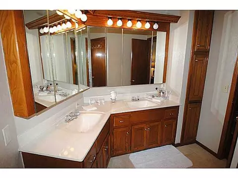 2609 Sequoyah Ave, Moore, OK 73160 photo 10