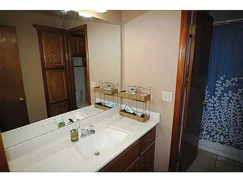 2609 Sequoyah Ave, Moore, OK 73160 photo 15