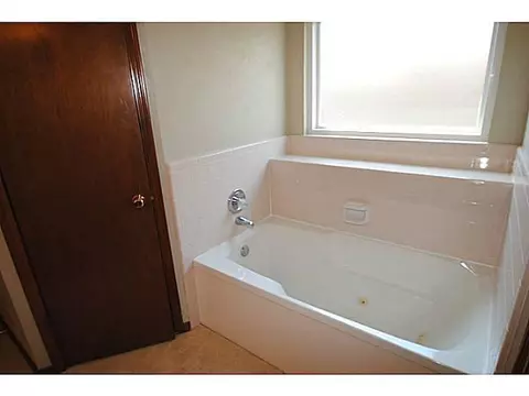 2609 Sequoyah Ave, Moore, OK 73160 photo 11
