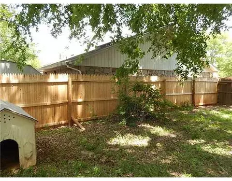 205 Wellington Ln, Moore, OK 73160 photo 15