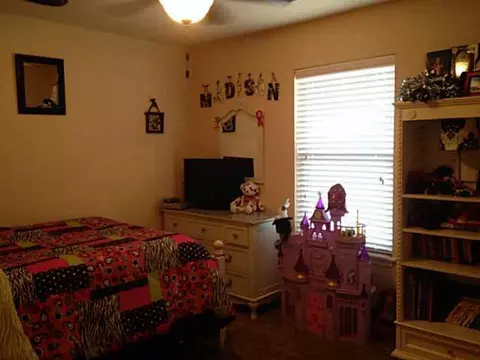 4606 Riverside Dr, Tuttle, OK 73089 photo 9