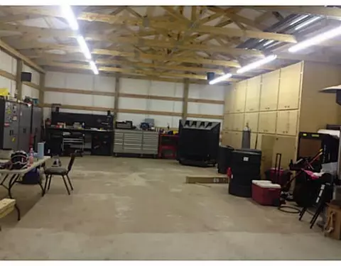 4606 Riverside Dr, Tuttle, OK 73089 photo 2