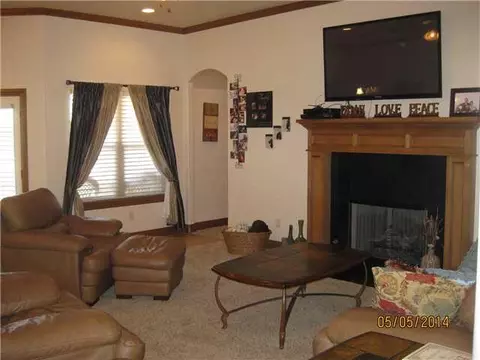 282 Hillside Dr, Harrah, OK 73045 photo 5