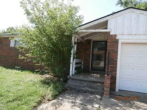7 Circle Dr, Chickasha, OK 73018 photo 3