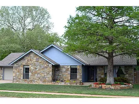 3205 Eagle Pass Ln, Edmond, OK 73013 photo 1