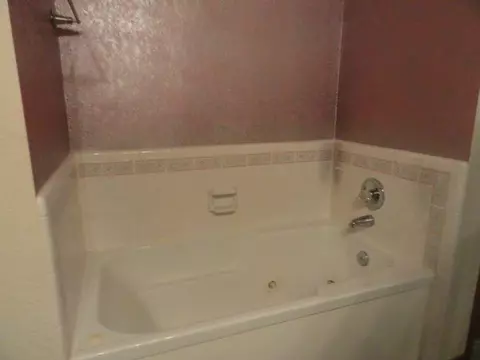 2704 Old Mill Rd, Moore, OK 73160 photo 11