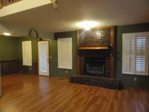 2704 Old Mill Rd, Moore, OK 73160 photo 5