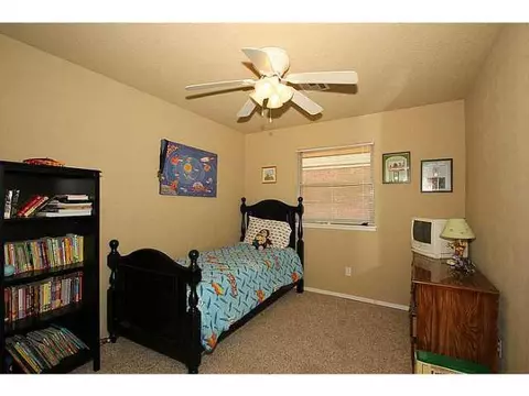 502 Fox Ave, Moore, OK 73160 photo 17