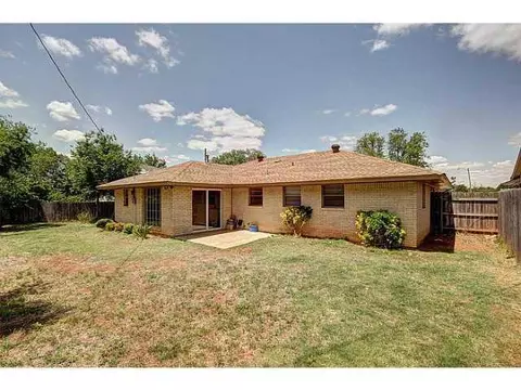 502 Fox Ave, Moore, OK 73160 photo 20