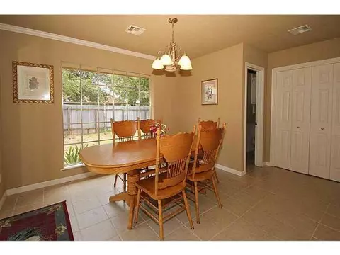 502 Fox Ave, Moore, OK 73160 photo 10