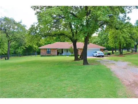619 Deano Dr, Tuttle, OK 73089 photo 1