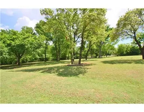 619 Deano Dr, Tuttle, OK 73089 photo 3
