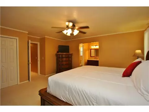 619 Deano Dr, Tuttle, OK 73089 photo 13