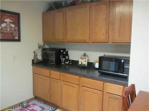 1002 S Czech Hall Rd, Tuttle, OK 73089 photo 7