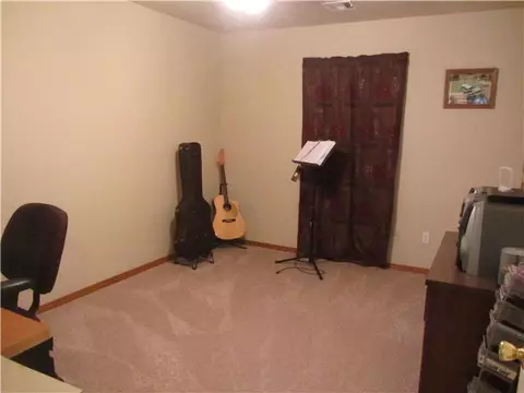 1002 S Czech Hall Rd, Tuttle, OK 73089 photo 13