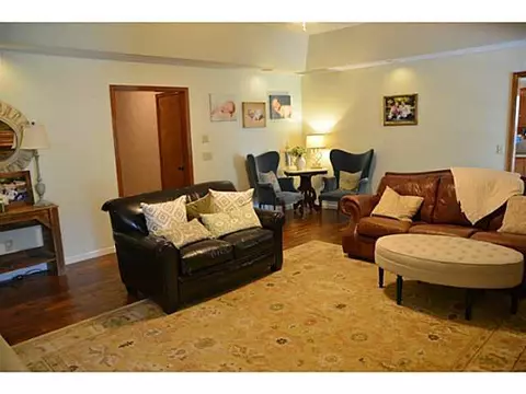 2017 Timberview Dr, Edmond, OK 73013 photo 3