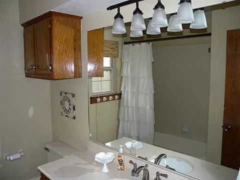 2017 Timberview Dr, Edmond, OK 73013 photo 9