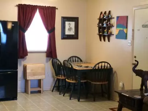 407 W W Pne, Tuttle, OK 73089 photo 3