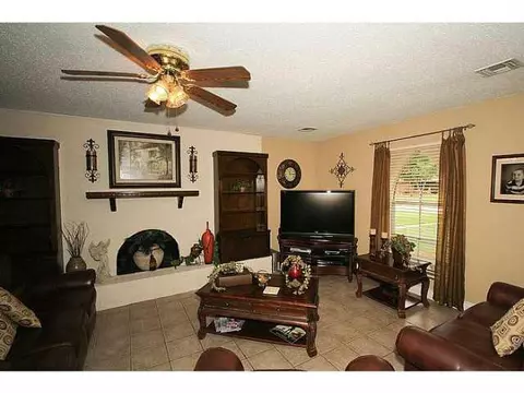 1401 Old Mill Rd, Moore, OK 73160 photo 3