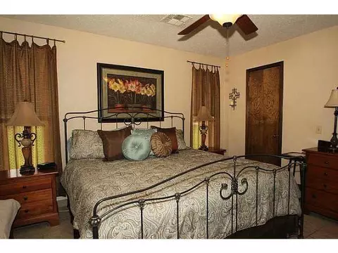 1401 Old Mill Rd, Moore, OK 73160 photo 9