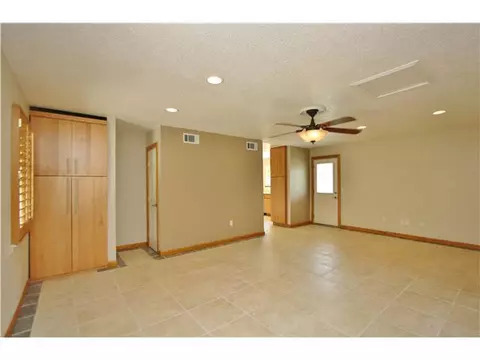 10108 E Rolling Meadows Dr, Mustang, OK 73064 photo 10