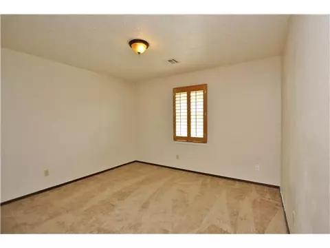 10108 E Rolling Meadows Dr, Mustang, OK 73064 photo 16