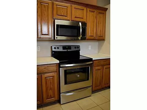1605 Tara Dr, Moore, OK 73160 photo 7
