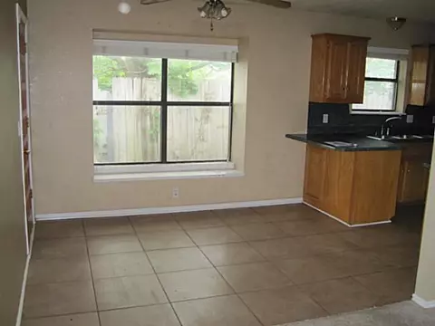 202 E Broadway, Blanchard, OK 73010 photo 4