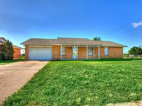 174 Echo Ln, Harrah, OK 73045 photo 2