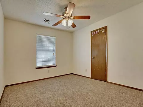 174 Echo Ln, Harrah, OK 73045 photo 14