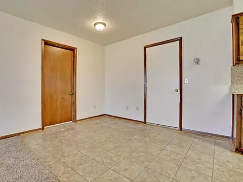 174 Echo Ln, Harrah, OK 73045 photo 6