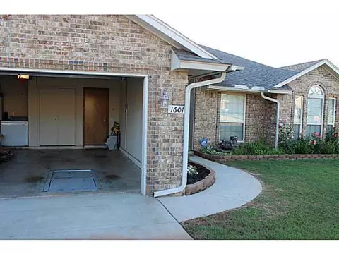 1601 January Pl, Moore, OK 73160 photo 17