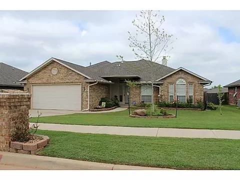 1601 January Pl, Moore, OK 73160 photo 1