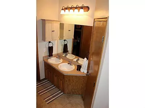 1601 January Pl, Moore, OK 73160 photo 7