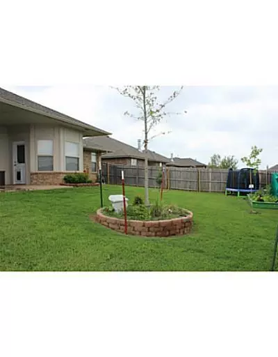 1601 January Pl, Moore, OK 73160 photo 19