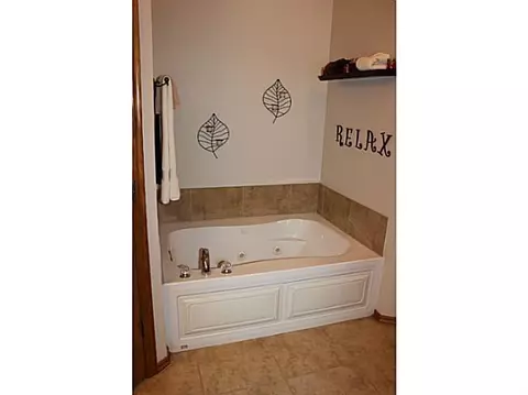 1601 January Pl, Moore, OK 73160 photo 6