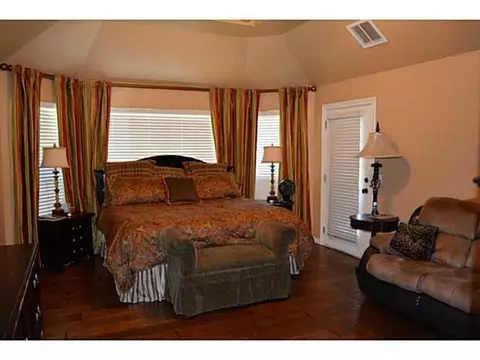 408 Chad Dr, Tuttle, OK 73089 photo 13