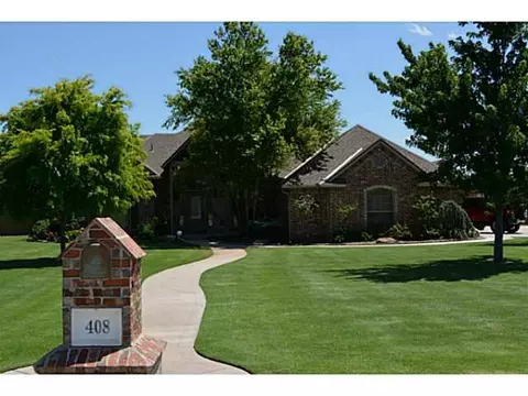 408 Chad Dr, Tuttle, OK 73089 photo 1