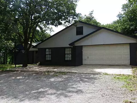 122 Tracye Dr, Mcloud, OK 74851 photo 2